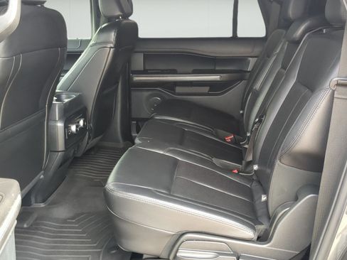 Used 2021 Ford Expedition Max XLT RWD image 20