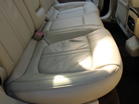 Used 2013 Lincoln MKZ image 15