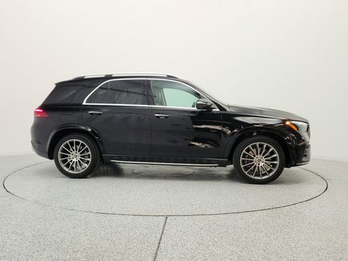Used 2024 Mercedes-Benz GLE 350 4MATIC image 4