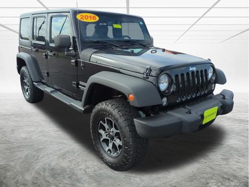 Used 2016 Jeep Wrangler Unlimited Sport w/ Quick Order Package 24S AWD/4WD image 9