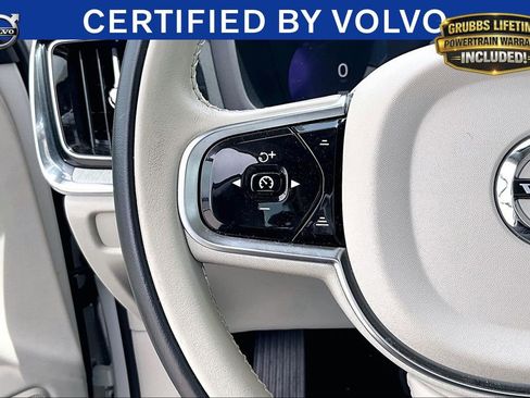 Certified 2025 Volvo S60 T8 Plus AWD/4WD image 27