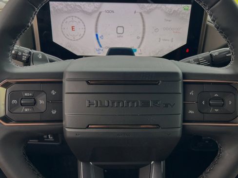 New 2025 GMC Hummer EV 3X AWD/4WD image 24