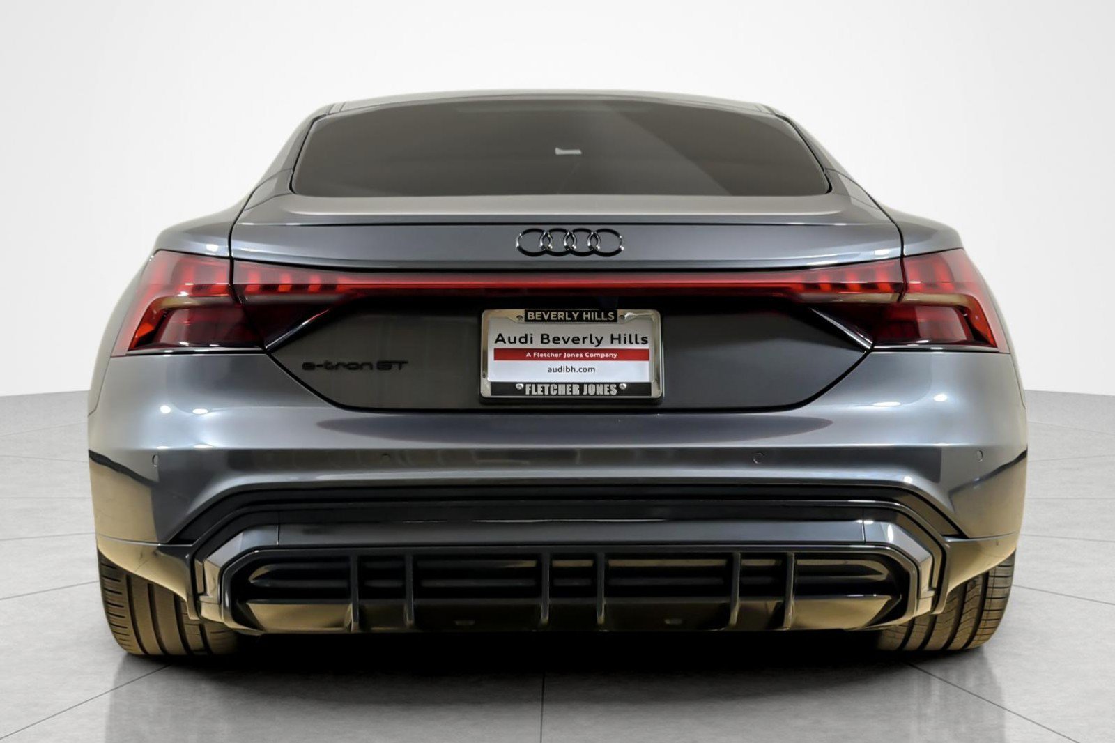 Used 2023 Audi e-tron GT Premium Plus w/ Executive Package AWD/4WD image 4