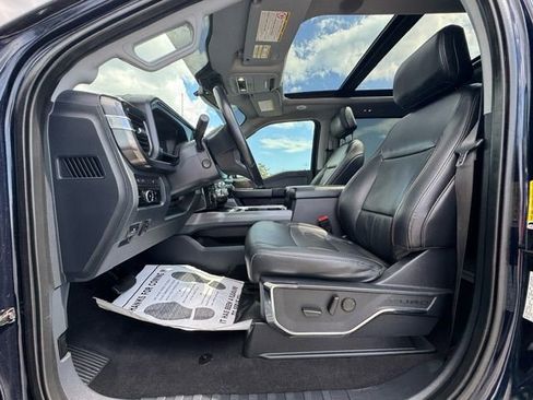 Used 2023 Ford F350 Lariat w/ Lariat Ultimate Package AWD/4WD image 10