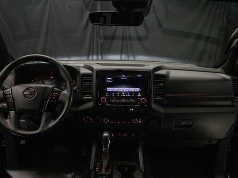 Used 2023 Nissan Frontier PRO-4X image 21