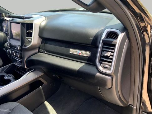 Used 2019 RAM 1500 Big Horn RWD image 18