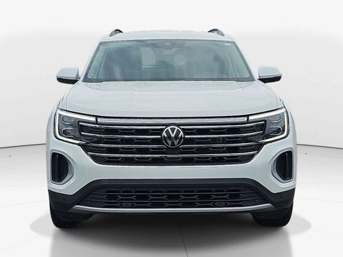 Used 2024 Volkswagen Atlas SE FWD image 9