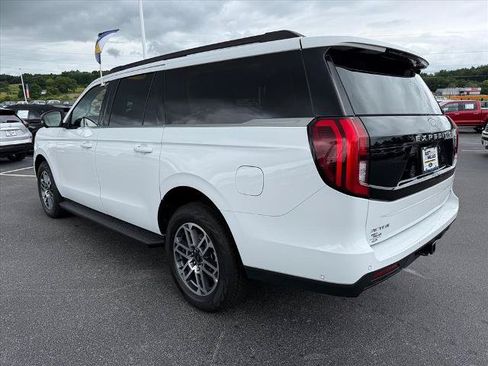 Certified 2025 Ford Expedition Max Active AWD/4WD image 5