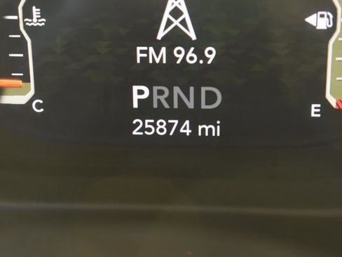 Used 2023 Jeep Gladiator Willys image 23