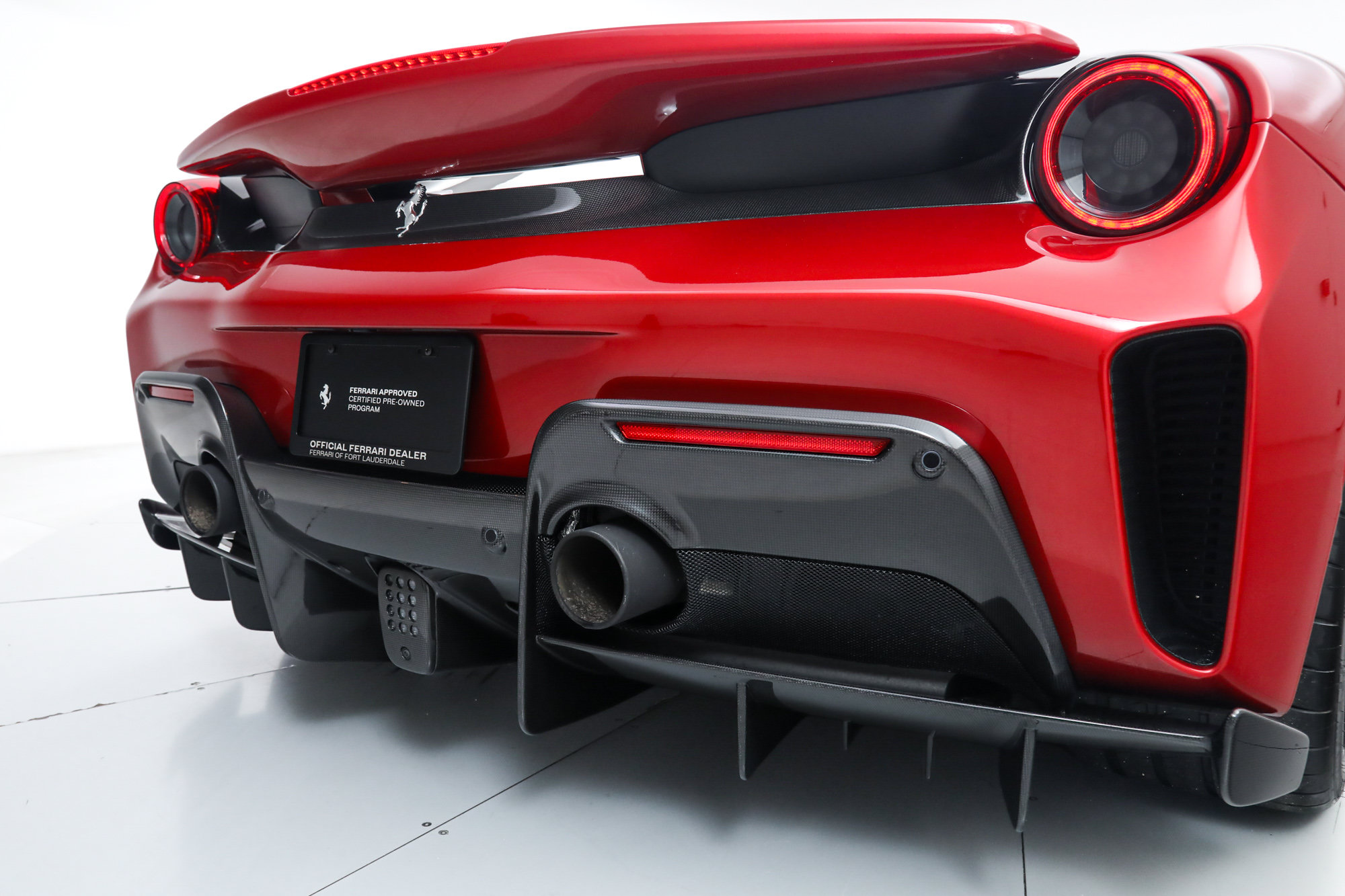 Certified 2020 Ferrari 488 Pista Spider RWD image 21