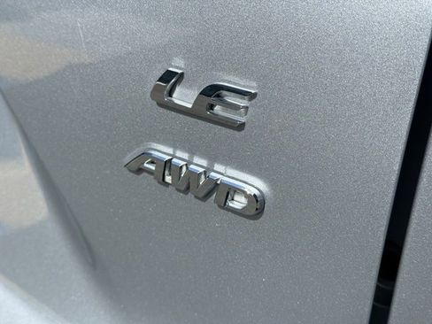 Used 2022 Toyota Corolla Cross LE image 7