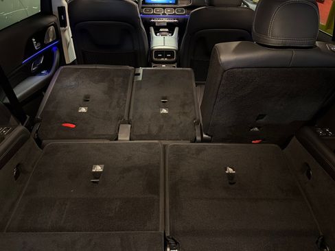 New 2026 Mercedes-Benz GLS 450 4MATIC image 15