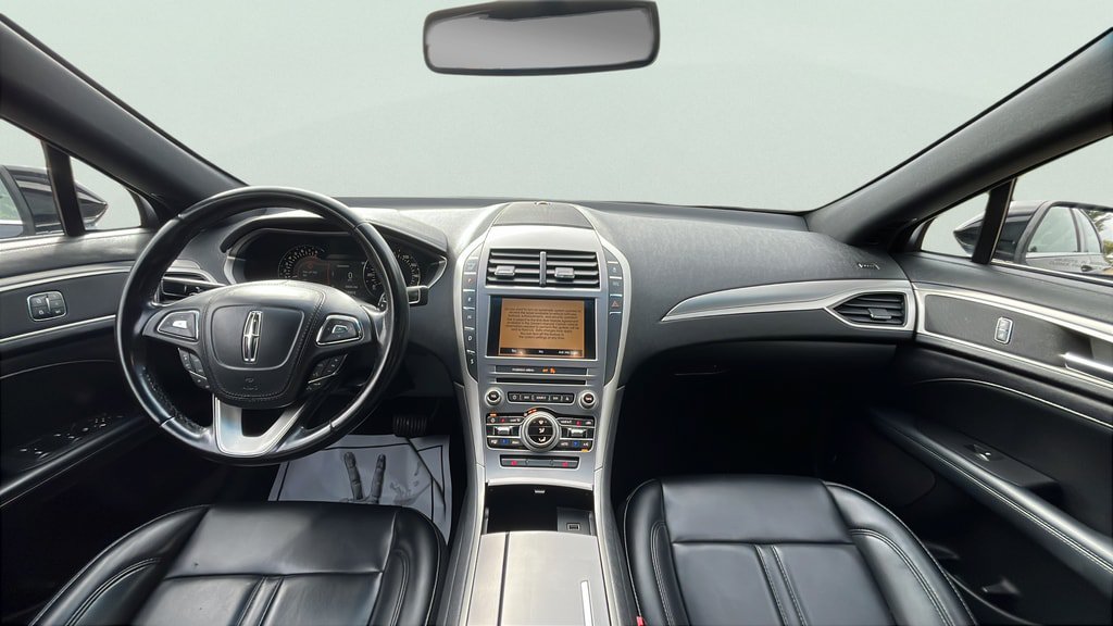 Used 2017 Lincoln MKZ Premiere FWD image 9