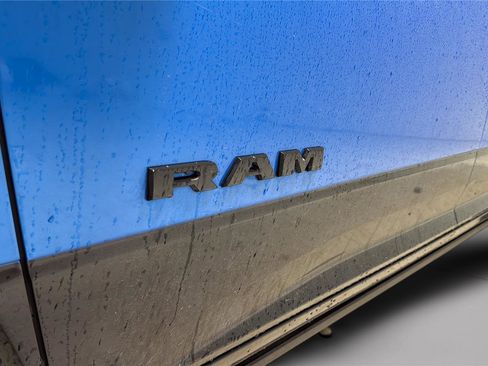 Used 2024 RAM 2500 Rebel AWD/4WD image 23