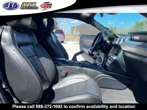 Used 2022 Ford Mustang GT Premium w/ Equipment Group 401A image 8