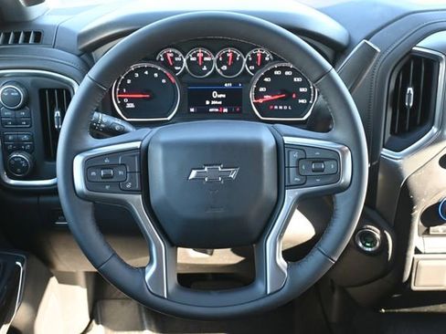 Used 2022 Chevrolet Silverado 1500 RST image 14