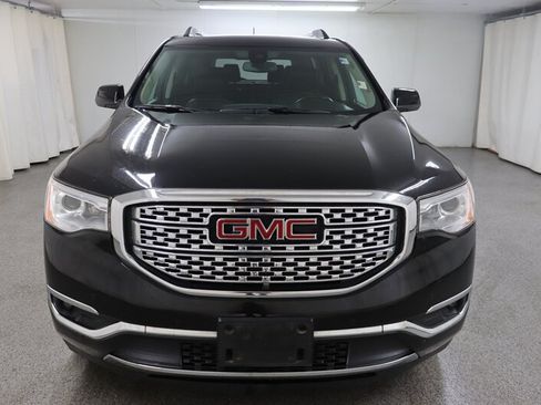 Used 2017 GMC Acadia Denali w/ Technology Package AWD/4WD image 2