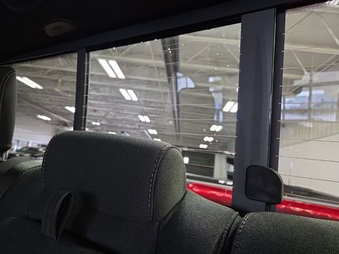 New 2026 RAM 1500 4x4 Crew Cab image 38