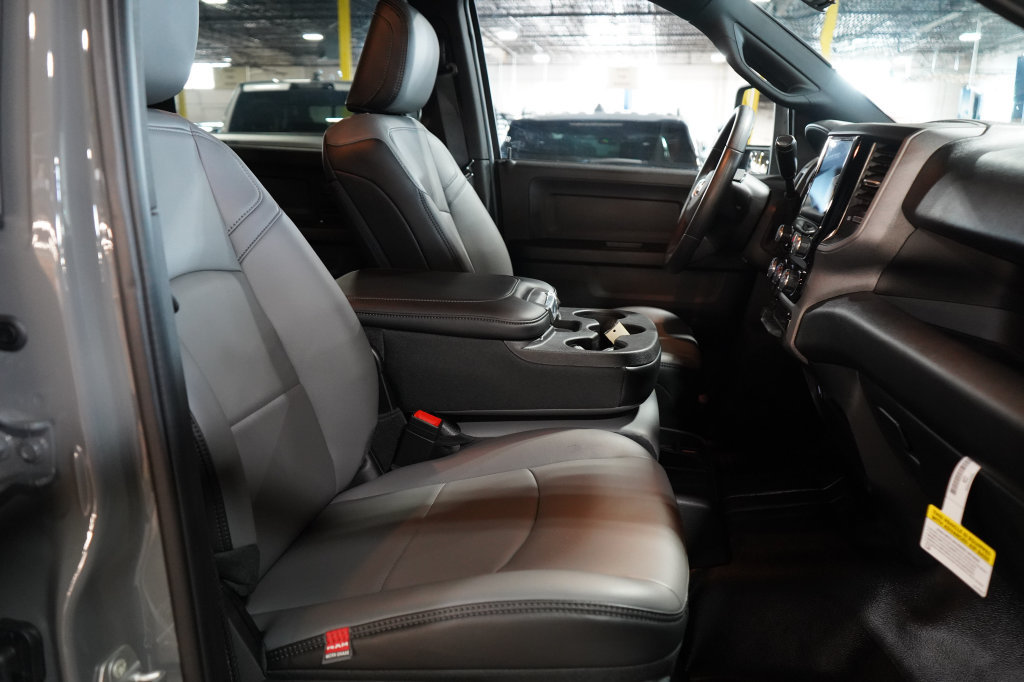 New 2027 RAM 3500 Tradesman AWD/4WD image 21