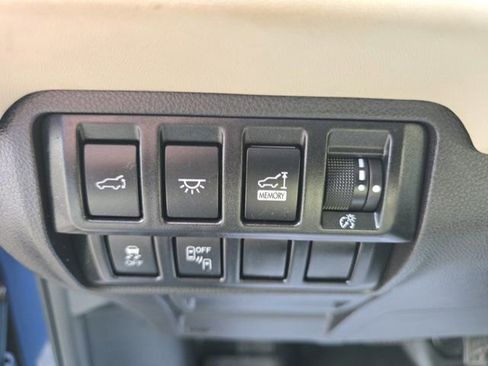 Used 2020 Subaru Ascent Limited w/ Technology Package AWD/4WD image 27