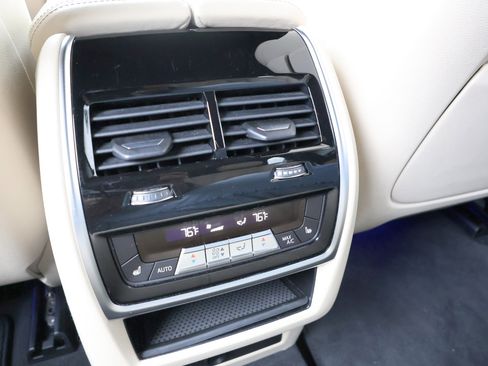 Used 2021 BMW X5 sDrive40i w/ Premium Package image 45