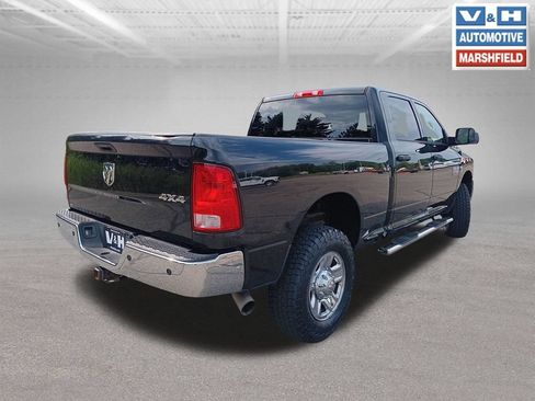 Used 2017 RAM 2500 Tradesman w/ Chrome Appearance Group AWD/4WD image 28