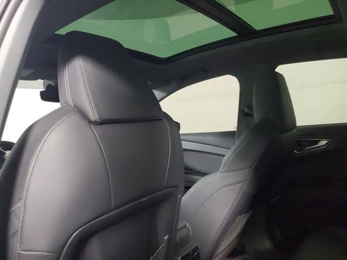 Used 2023 Audi Q4 e-tron Prestige w/ Black Optic Package image 16