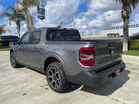 New 2026 Ford Maverick Lariat image 3