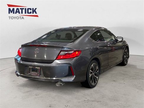 Used 2017 Honda Accord EX image 7