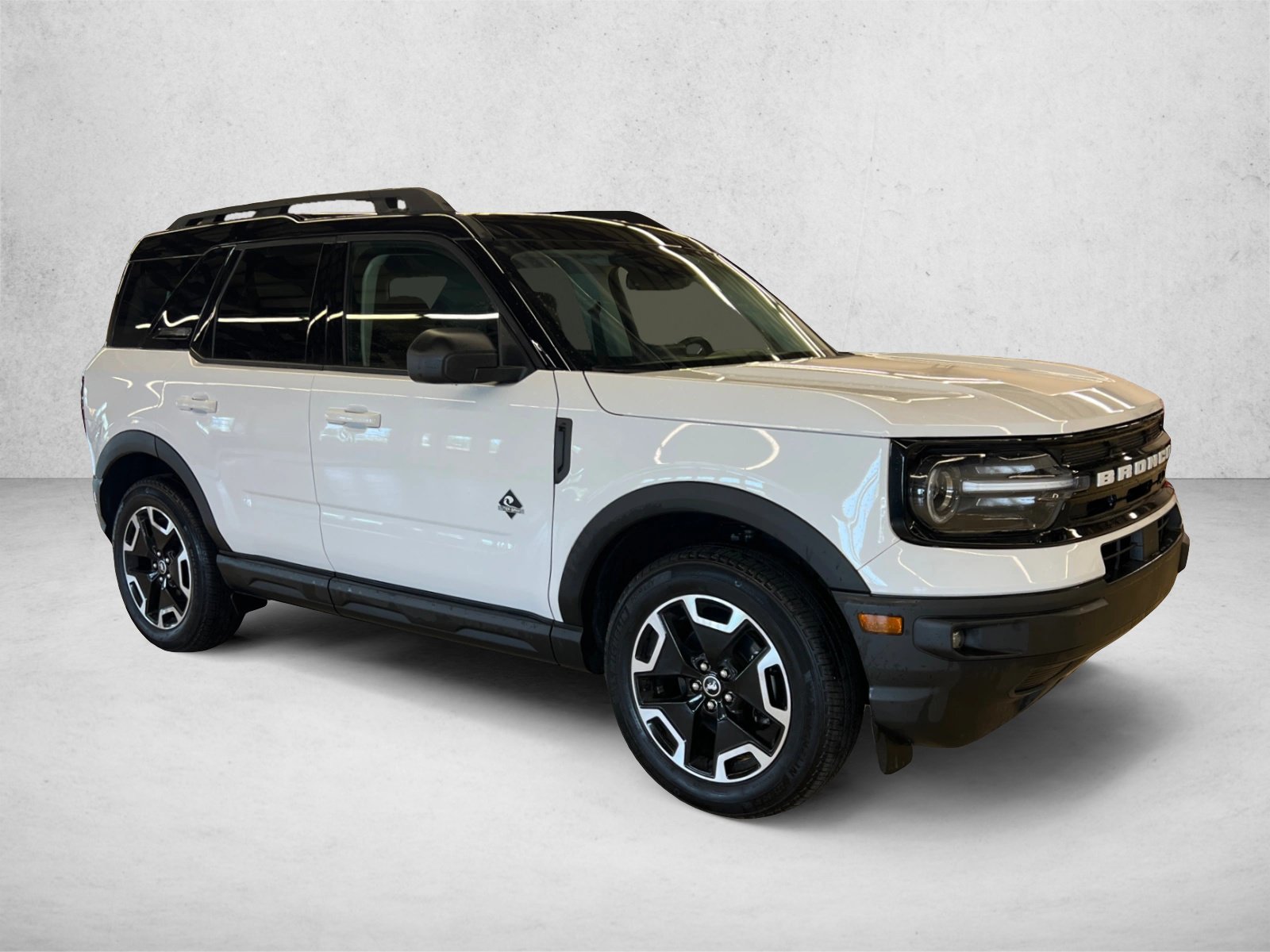 Certified 2023 Ford Bronco Sport Outer Banks w/ Tech Package AWD/4WD image 3