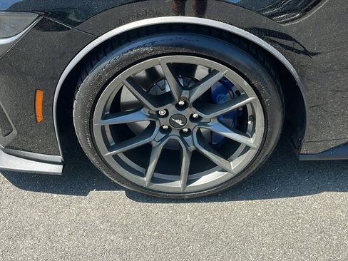 Used 2025 Ford Mustang Dark Horse w/ Dark Horse Handlin Package RWD image 8