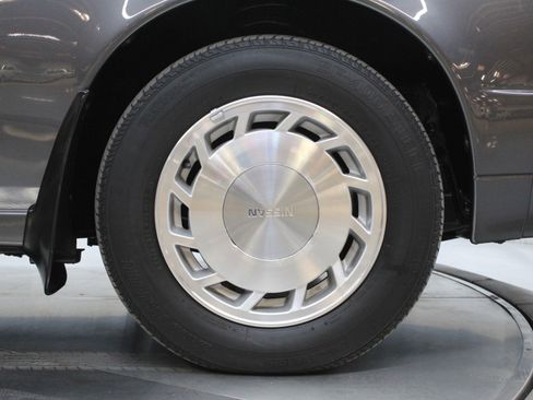 Used 1992 Nissan Maxima SE image 28