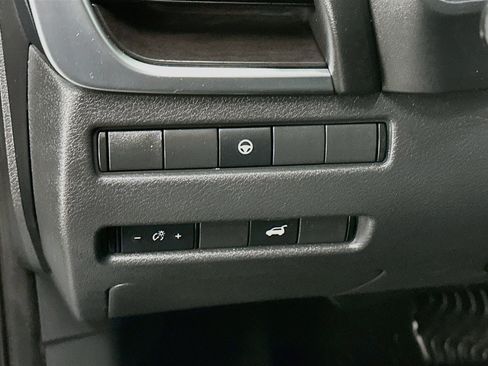 Used 2021 Nissan Rogue SL w/ Premium Package AWD/4WD image 17