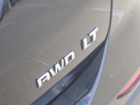 Used 2024 Chevrolet Equinox LT AWD/4WD image 12