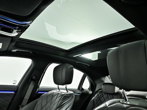 Used 2025 Mercedes-Benz S 580 4MATIC Sedan image 24