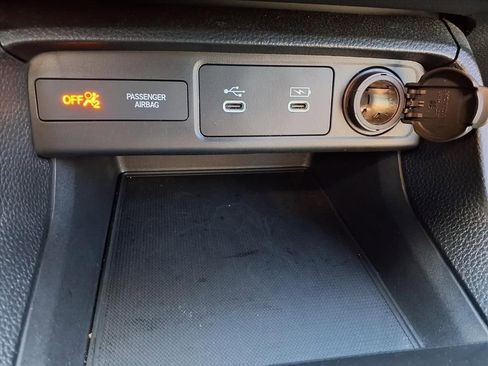 Used 2025 Honda Civic Sport image 11