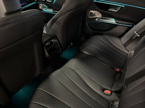New 2027 Mercedes-Benz E 350 Sedan image 11