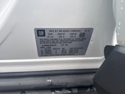Used 2023 Buick Encore GX Preferred w/ Cold Weather Comfort Package FWD image 9