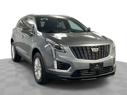 Certified 2022 Cadillac XT5 Luxury FWD image 1