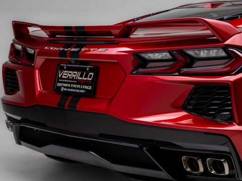 Used 2023 Chevrolet Corvette Stingray Premium Cpe w/ Z51 Performance Package RWD image 40