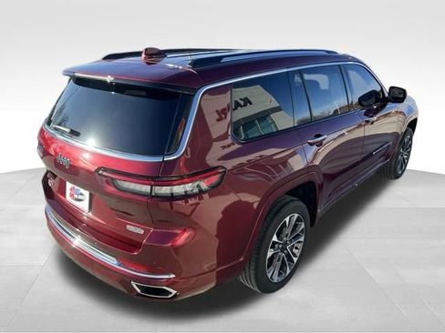Used 2023 Jeep Grand Cherokee L Overland image 6
