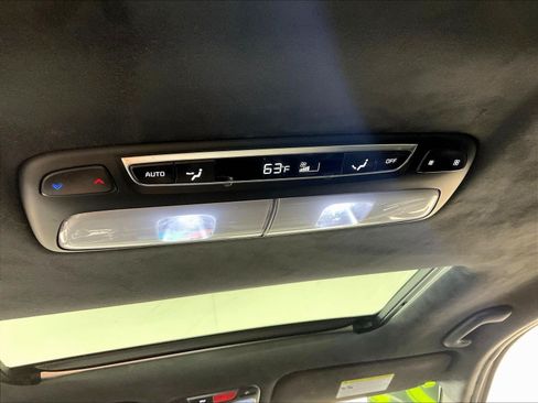 Used 2023 Kia Telluride SX Prestige X-Pro AWD/4WD image 10