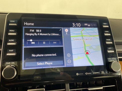 Used 2022 Toyota Avalon Touring w/ Carpet Mat Package (TMS) FWD image 12