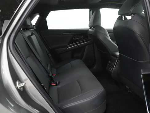 Used 2023 Toyota bZ4X XLE w/ Weather Package image 15