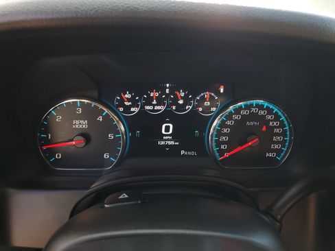 Used 2018 GMC Yukon Denali AWD/4WD image 30