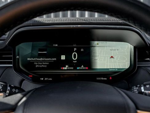 New 2026 Land Rover Range Rover Sport SE AWD/4WD image 12