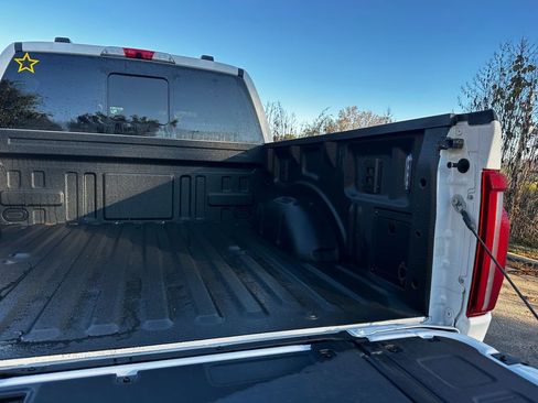 New 2025 Ford F150 Platinum w/ FX4 Off-Road Package image 52