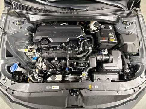 Used 2026 Hyundai Elantra Sport FWD image 27