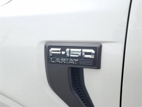 Used 2023 Ford F150 Lariat image 8