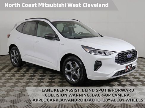 Used 2023 Ford Escape ST-Line image 1